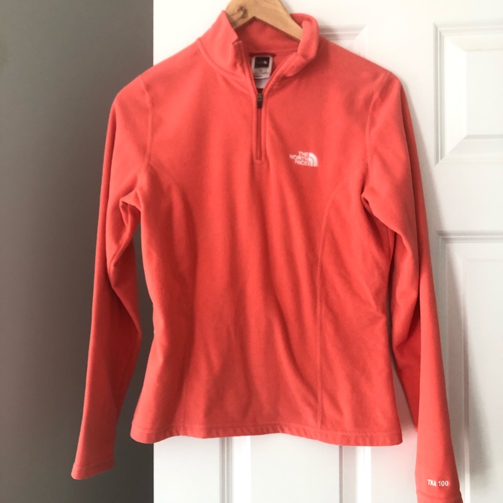 Women’s North Face fleece pullover